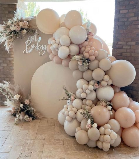 Beige Balloon Garland, Classy Baby Shower, Idee Babyshower, Bohemian Baby Shower, Baby Shower Theme Decorations, Baby Shower Deco, Birthday Decorations Kids, Baby Gender Reveal Party, Garland Arch