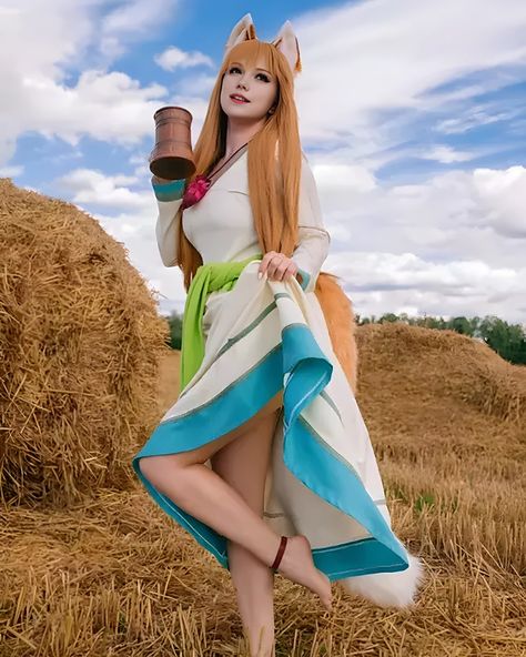 🌾🦊 Holo from Spice and Wolf with this epic cosplay! 🌙✨ #holo #spiceandwolf #cosplay #egirl #model #akifatoda Spice And Wolf Cosplay, Best Cosplay Anime, Holo Spice And Wolf, Belly Dance Dress, Girl Cosplay, Spice And Wolf, Epic Cosplay, Nice Art, April 25