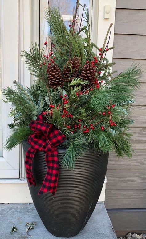 Christmas Flower Pots Outdoor, Porch Pots, Christmas Urns, Outdoor Christmas Planters, Holiday Planter, Winter Planter, Christmas Wreaths Diy Easy, Winter Porch, Christmas Planters