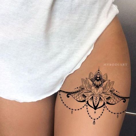 Mandala Thigh Tattoo, Tato Paha, Garter Tattoo, Tato Henna, Hip Thigh Tattoos, Boho Chandelier, Tattoo Schrift, Boho Tattoos, Hip Tattoos Women