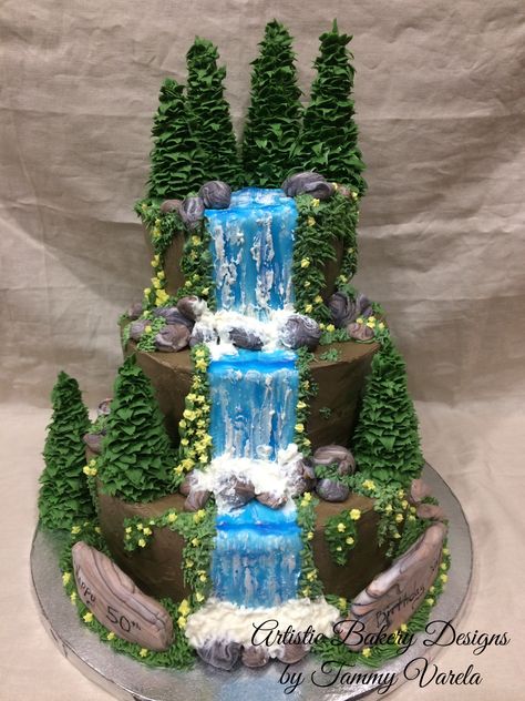 Waterfall cake Waterfall Cake, Nature Cake, Red Birthday Cakes, New Birthday Cake, Castle Cake, Creative Cake Decorating, Crazy Cakes, Unique Cakes, Novelty Cakes