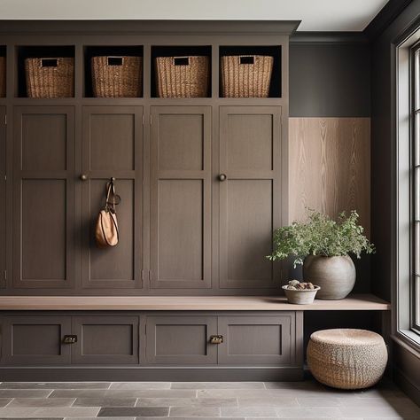 Boot Room Laundry Room Ideas, Boot Room Design, Mudroom Millwork, Brown Mudroom, Mudroom Styling, Mudroom Farmhouse, Brown Interior Design, Boot Rooms, Hall Storage