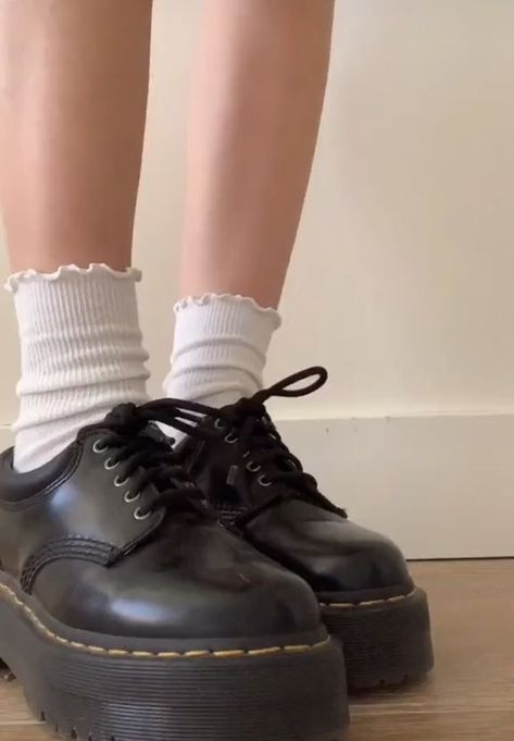 8053 platform doc martens aesthetic Marauders Fashion, Doc Martens Aesthetic, Spotify Ideas, Galaxy Converse, Galaxy Vans, Tokyo Street Fashion, Dr Shoes, Shoe Wishlist, White Socks