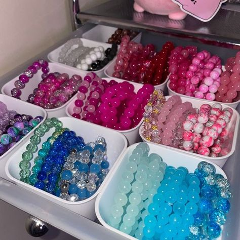 Bracelets Business Ideas, Charms For Bracelet, Where To Get Beads For Bracelets, Bracelets To Make And Sell, Jewelry To Sell Ideas, Bead Bracelet Business, How To Make Charm Bracelets, Bracelet Business Ideas, Bracelet Set Ideas