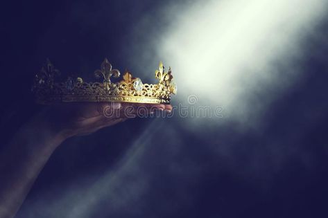 Holding Crown Reference, Holding A Crown Pose, Queen Sitting On Throne Aesthetic, Crown Black Background, Golden Crown Png, Gold Crown Black Background, Crown Art, Magical Images, Photoshop Effects