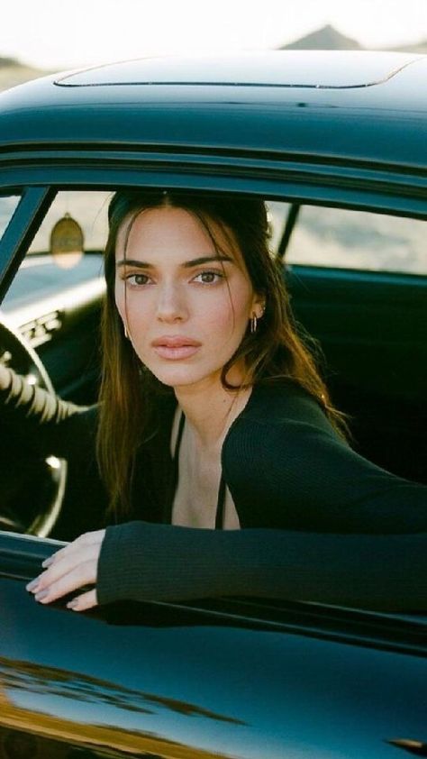 Kendall Jenner Wallpaper, Kendall Jenner Pics, Kendall Jenner Outfits Casual, Kendall Jenner Aesthetic, Kendall Jenner Modeling, Kendall Jenner Hair, Kendall Jenner Face, Kendall Jenner Icons, Kendall Jenner Photos