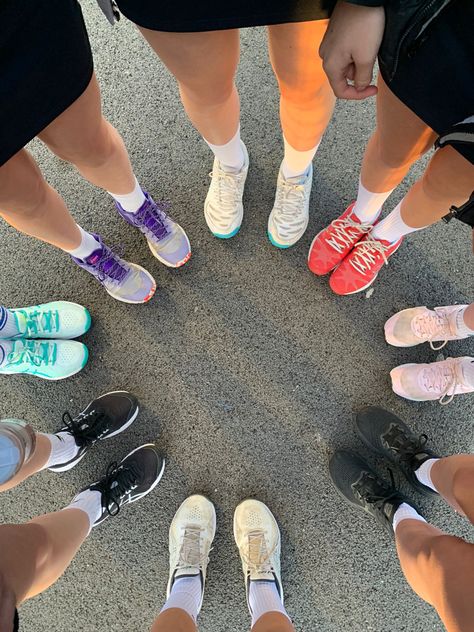 #aesthetic #netball #team #trainers Aesthetic Netball, Netball Pictures, Cheap Volleyball Shoes, Nike Volleyball Shoes, Volleyball Sneakers, Best Volleyball Shoes, Friend Pictures Poses, Sports Aesthetic, Netball