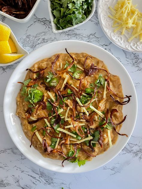 Haleem Recipe, Food Art Ideas, Curry Fried Rice, Indian Comfort Food, Easy Comfort Food Dinners, Pakistani Dishes, Lentils And Rice, Easy Indian Recipes, Easy One Pot Meals