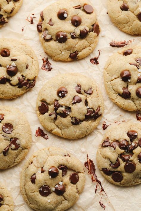 Perfect Vegan Chocolate Chip Cookies - Nora Cooks Best Vegan Chocolate Chip Cookies, Vegan Chocolate Chip Cookie Recipe, Nora Cooks, Vegan Chocolate Bars, Christmas Cookie Recipes Holiday, Allergen Free Recipes, Vegan Baking Recipes, Vegan Cookies Recipes, Vegan Chocolate Chip Cookies