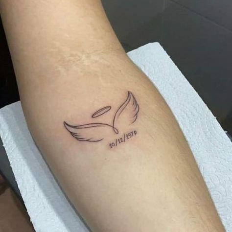 47 Ideas de tatuajes para recordar a un hijo fallecido | Discreet tattoos, Simplistic tattoos, Hand tattoos in 2022 | Simplistic tattoos, Hand tattoos, Discreet tattoos Remembrance Tattoos, Petite Tattoos, Dope Tattoos For Women, Classy Tattoos, Discreet Tattoos, Girly Tattoos, Dainty Tattoos, Tattoos For Daughters, 문신 디자인