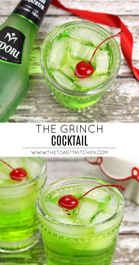 Christmas Alcholic Drinks, The Grinch Cocktail, Grinch Cocktail, Easy Holiday Drinks, Xmas Cocktails, Christmas Drinks Alcohol Recipes, Xmas Drinks, Holiday Party Drinks, Christmas Party Drinks