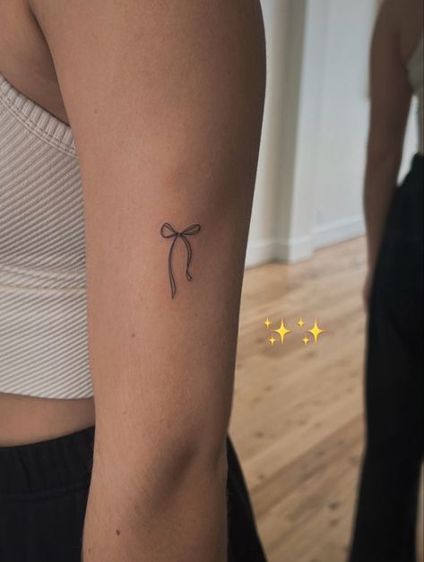 Ephemeral Tattoo, Small Girly Tattoos, Ribbon Tattoos, Small Pretty Tattoos, Bow Tattoo, Petite Tattoos, Classy Tattoos, Discreet Tattoos, Dainty Tattoos