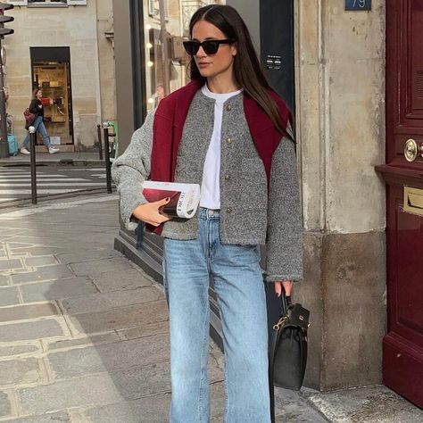 8 Noteworthy Trends for 2024 That French Women Are Already Wearing — Who What Wear UK Tweed Jacket Outfit, French Women Style, Style Casual Chic, Jeans Outfit Fall, French Street Fashion, Fall Jeans, Outfits Mujer, French Women, All Black Outfit