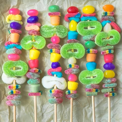 Candy Kabobs Diy, Lollipop Candy Kabobs, Gummy Candy Kabobs, Candy Kabobs, Sleepover Tiktok, Japanese Minimalist, Dots Candy, Sleepover Games, Easy Easter Decorations