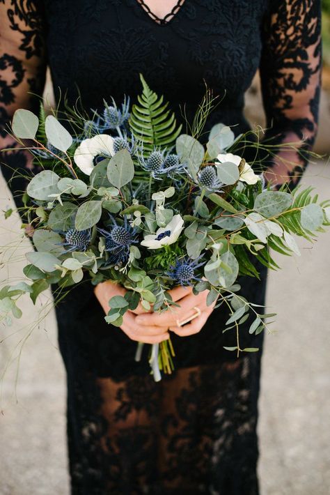 Boho Bridesmaid Bouquet, Thistle Wedding Flowers, Thistle Bouquet Wedding, Blue Bouquets, Fern Bouquet, Thistle Bouquet, Thistle Wedding, Dark Green Wedding, Fern Wedding