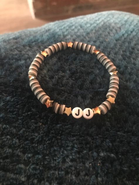 If you want more, drop a comment Jj Outer Banks Bracelets, Outer Banks Bracelets, Jj Bracelet, Jj Outer Banks, Jj Jewelry, Jewelry Aesthetic, Bracelet Ideas, Xmas Nails, Outer Banks