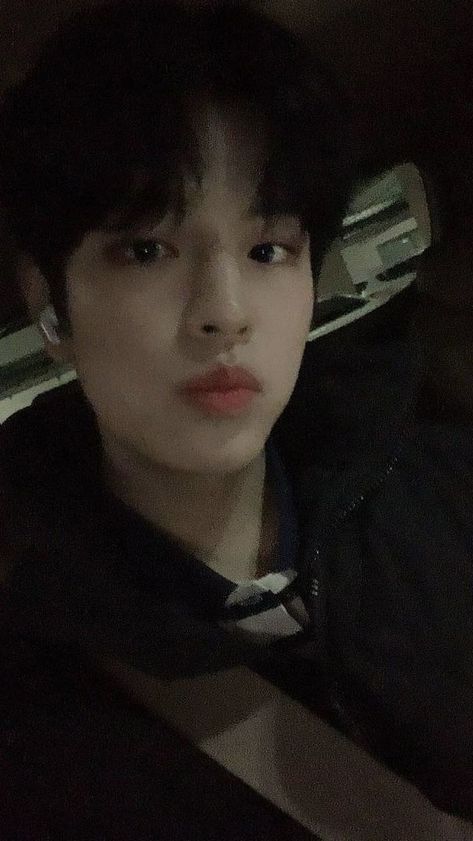 Seungmin icon #straykids #seungmin Kissy Face, K Wallpaper, Skz In Cute, Stray Kids Seungmin, Kids Icon, Homeless Children, Crazy Kids, Lee Min, Lee Min Ho