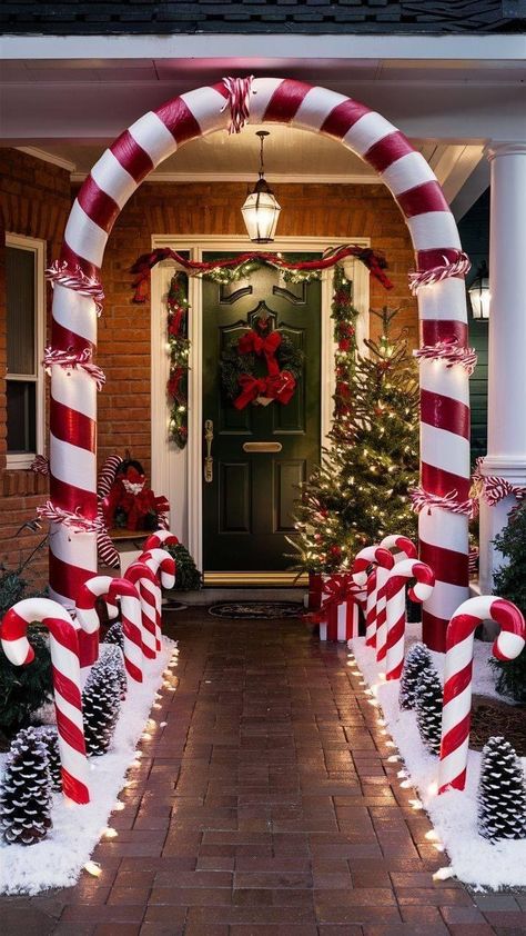 Christmas Outside Tree Decorations, Christmas Rooftop Decorations Outdoor, Christmas House Outdoor Decorations, Christmas Light Yard Ideas, Christmas Decor For Outside Of House, Christmas Decor Ideas For Outdoors, Decorating Yard For Christmas, Holiday Outdoor Lights, Christmas Decor Ideas Outside Porch