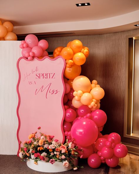 Aperol Spritz Themed Bridal Shower- Her Last SPRITZ as a MISS 🍹 🍊 We really love this theme! It was a pleasure working with you, Vicki! You and your guests were STUNNING! 🧡 • • • Backdrops, All Balloons & Backdrop Flowers: @decorandvibes • Backdrop Decal: @signedbytobs • Photographer: @samuelbass • • #ottawa #orange #hotpink #balloongarland #613 #ottawaevents #bridalshower #bridetobe #aperolspritz #aperolspritztheme #pink #fuschia #ottawabridalshowers #ottawaeventdecor #sohochampagne #ot... Hens Balloons, Orange Pink Party Theme, Aperol Spritz Bridal Shower Theme Backdrop, Orange Pink Decor, Pink And Orange Hens Theme, Pink And Orange Bachelorette Party Theme, Pink Orange Bridal Shower Theme, Aperol Spritz Themed Bachelorette, Aperol Spritz Hen Party