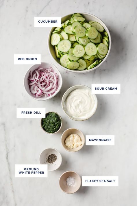 Salad With Sour Cream, Dill Cucumber, Cucumber Onion Salad, Cucumber Dill Salad, Cucumber Onion, Creamed Cucumbers, Plats Healthy, Creamy Cucumber Salad, Resep Salad