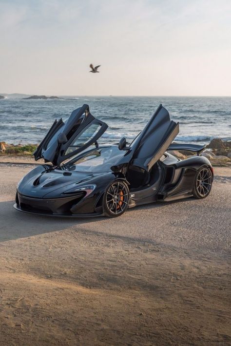 Mclaren P1 Black, Bugatti Royale, Tmax Yamaha, Mclaren Cars, Ferrari Laferrari, Mclaren P1, Exotic Sports Cars, Porsche Carrera, Super Luxury Cars