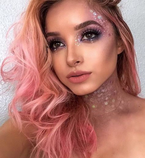 50 Pretty Halloween Makeup Ideas You’ll Love | Halloween 2016 beauty looks for women | Pink mermaid or fairy Fantasy Make-up, Meme Costume, Halloween Make-up Looks, Halloweenský Makeup, Halloween Makeup Ideas, Halloween Makeup Pretty, Cool Halloween Makeup, Mermaid Halloween, Pretty Halloween