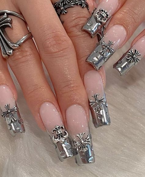 Cross Nails, Chrome Nails Designs, Metallic Nails, Bling Acrylic Nails, Silver Nails, Square Acrylic Nails, Minimalist Nails, Heart Nails, Fire Nails