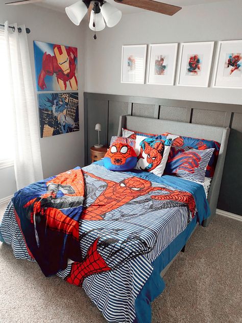 Spiderman Bedroom, Marvel Bedroom, Marvel Room, Boy Toddler Bedroom, Toddler Boy Room Decor, Boys Bedroom Makeover, Big Boy Bedrooms, Children Room Boy, Boy Bedroom Design