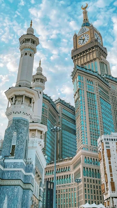 Islamic Mosque Art, Makka Pic, Mekah Madinah Wallpaper, Umrah Background, Makkah Wallpaper Iphone, Umrah Pics, Madina Photography, Masjid Wallpaper, Makkah Tower