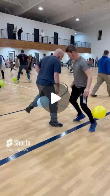 Keep The Balloon In The Air Game, Group Competition Games, Pep Assembly Games, Balloon Games For Adults, Games With Balloons, Balloon Popping Game, Balloon Pop Game, Balloon Games For Kids, Balloon Popping