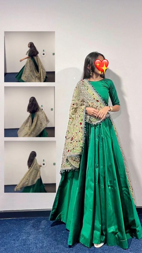 Insta Story For Traditional Dress, Traditional Photography Ideas, Ethnic Wear Photo Ideas, Poses Traditional Wear, Photo In Traditional Dress, Traditional Dresses Pics Idea, Aesthetic Pics In Traditional, Traditional Wear Story Ideas, Traditional Outfit Photo Ideas