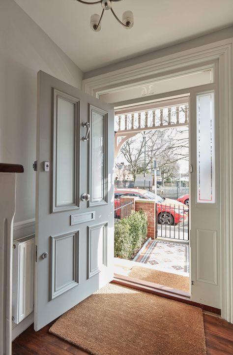 1930s House Exterior, Wide Front Doors, Front Doors Uk, Victorian Front Doors, Cottage Front Doors, Traditional Front Doors, Front Door Styles, Beautiful Front Doors, 1930s House