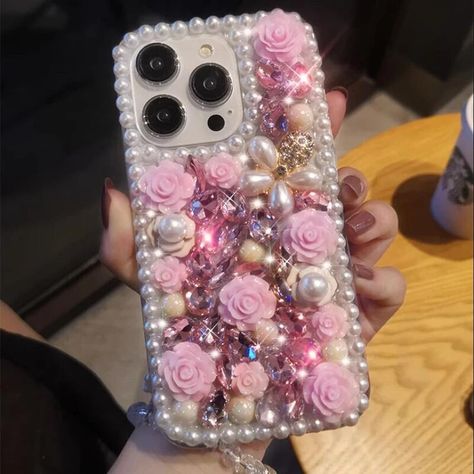 Bling Phone Cases Rhinestones, Bling Phone Cases Diy, Bedazzled Phone Case, Custom Macbook Case, Rose Gold Phone, Decoden Case, Diy Phone Case Design, Crystal Phone Case, Bling Ideas