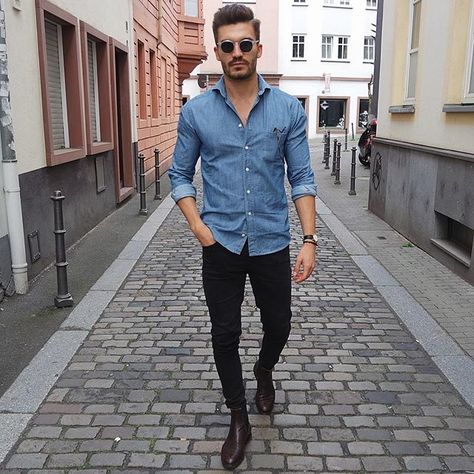 Denim Shirt Black Jeans, Denim Shirt Outfits, Denim Shirt Outfit, Shirt Outfit Men, Style Inspiration Casual, Black Jeans Outfit, Denim Shirt Men, Mens Fashion Blog, Mens Style Guide