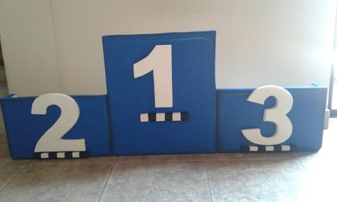 Diy Olympic Podium, Diy Podium, Podium Diy, Birthday Thoughts, Olympic Podium, Olympics Party, Olympic Theme, Event Games, School Board Decoration