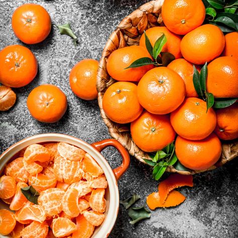 Tangerine Marmalade Recipe - Step by Step Easy Recipe to Make Tangerine Marmalade Recipes, Marmalade Recipe, Fruit Picture, Photo Food, Thirsty Thursday, Oranges And Lemons, Recipe Steps, Limes, Citrus Fruit