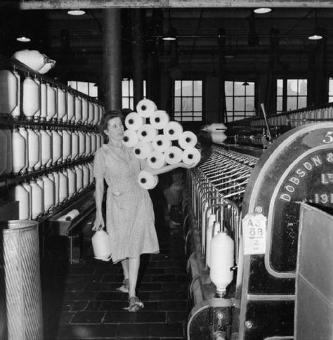 Industrial Revolution, Turin Shroud, Cotton Mill, Uk History, Retail Park, Northern England, Historical People, History Images, Textile Industry