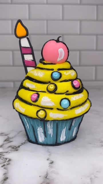 Cupcake Liner Crafts, Modern Bakery, Cartoon Cupcakes, Rachel Lindsay, Instagram Cartoon, Cupcake Wars, Edible Creations, Black Candy, Cartoon Cake