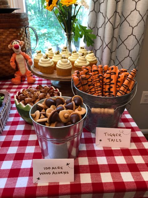 Winnie The Pooh Party Snack Ideas, Pooh Birthday Food Ideas, Pooh Bear Snacks, Food Ideas For Winnie The Pooh Party, Winnie The Pooh Dinner Ideas, Winnie The Pooh Treats Party Ideas, Fall Winnie The Pooh Party, Food For Winnie The Pooh Party, Winnie The Pooh Birthday Party 2nd