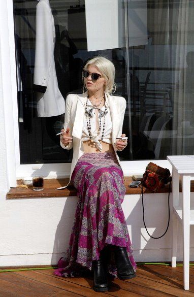 Look Grunge, Mode Hippie, Maxi Rok, Estilo Hippie, Mode Boho, 가을 패션, Mode Vintage, Looks Style, Mode Inspiration