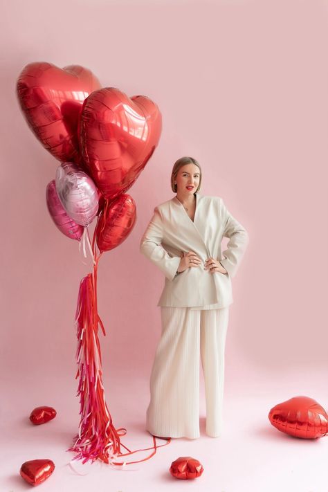 Girly Studio Photoshoot, Valentines Studio Photography, Office Valentines, Marriage Conference, Bobo Balloon, Valentine Photo Shoot, Balloon Gift, Instagram Family, Valentine Photography