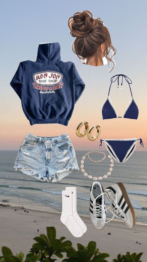 Beach Girl Outfits For School, Beach Bum Aesthetic Outfit, Surfer Aesthetic Outfits, Surf Girl Style Outfits, Beachy Winter Outfits, Outfit Ideas For The Beach, Surf Girl Outfits, Beach Girl Aesthetic Outfit, Surfer Style Outfits