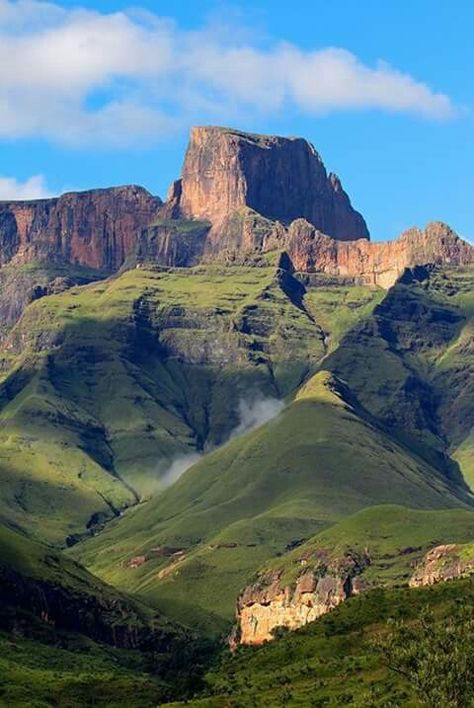 Monterey trail, south Africa South Africa Road Trips, Drakensberg Mountains, Photography Museum, Africa Vacation, Africa Photography, Reggae Artists, Africa Destinations, Pattern Painting, South Africa Travel