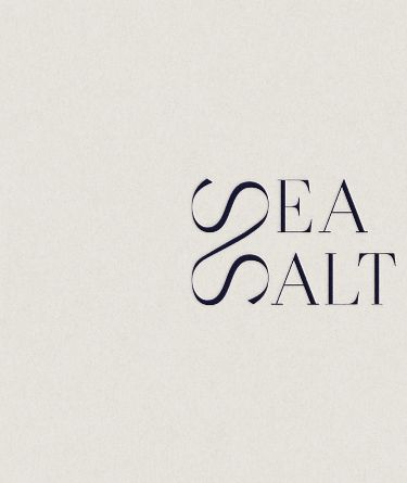 Sea Salt is a unique brand identity design by Brand by Design Studio. The logo is a wave with a salt crystal in the center, and the colors are blue, white, and gold. The design is simple and elegant, and it perfectly captures the essence of the Alphabet Logo, Visuell Identitet, Classic Branding, Inspiration Logo Design, Create Logo, Logos Ideas, Bold Logo, Professional Logo Design, Logo Fonts