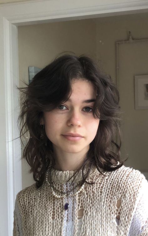 Short Grunge Hair, Wavy Haircuts, Hair Inspiration Short, Haircuts For Wavy Hair, Hair Stylies, Short Wavy Hair, Shag Haircut, Short Hair Haircuts, Hair Reference