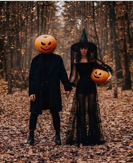 67+ Spooktacular Couple Halloween Costume Ideas: Easy and Cheesy Fun! Scary Couples Costumes, Scary Couples Halloween Costumes, Easy Couple Halloween Costumes, Halloweenský Makeup, Spooky Halloween Costumes, Photo Halloween, Scary Halloween Costume, Halloween Photography, Couples Halloween Outfits