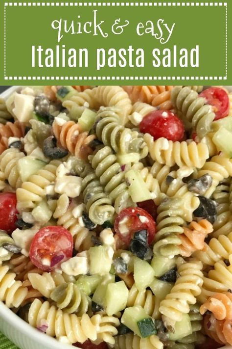 Quick & Easy Italian Pasta Salad | Pasta Salad | Easy Italian pasta salad will be the star of all your summer picnics and BBQ’s! Takes just minutes to make and can be eaten right away or refrigerated. Tender rotini pasta, cucumber, tomatoes, red onion, black olives, and feta cheese covered in Italian dressing. #pastasalad #sidedish #easyrecipe Pasta Salad Easy, Easy Italian Pasta, Salad Macaroni, Easy Italian Pasta Salad, Resep Pasta, Italian Pasta Salad, Cold Pasta Salad Recipes, Ranch Pasta Salad, Pasta Italiana