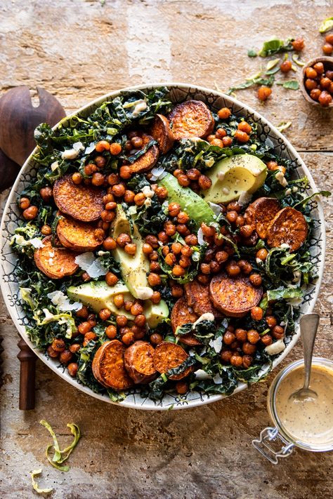 Man Salad Recipes, Summer Kale Salad Recipes, Salad Recipes For Dinner Winter, Healthy Vegan Recipes Clean Eating, Recipes With Nutrition Facts, Hominy Salad, Interesting Salads, Healthy Kale Salad, Harvest Kale