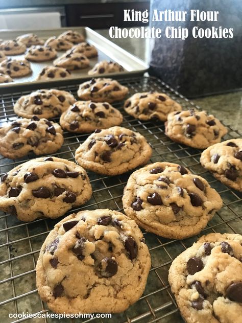 Cholate Chip Cookies, Apple Banana Bread, King Arthur Recipes, King Arthur Flour Recipes, King Arthur Gluten Free, Cookie Cake Pie, Chocolate Chip Cookie Cake, Gluten Free Chocolate Chip Cookies, Gluten Free Chocolate Chip