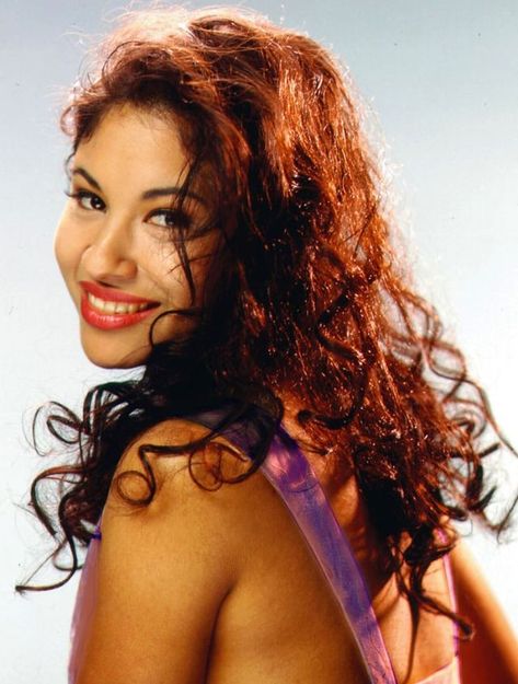 Selena Quintanilla Photoshoot, Spotify Artist, Selena Quintanilla, Hair